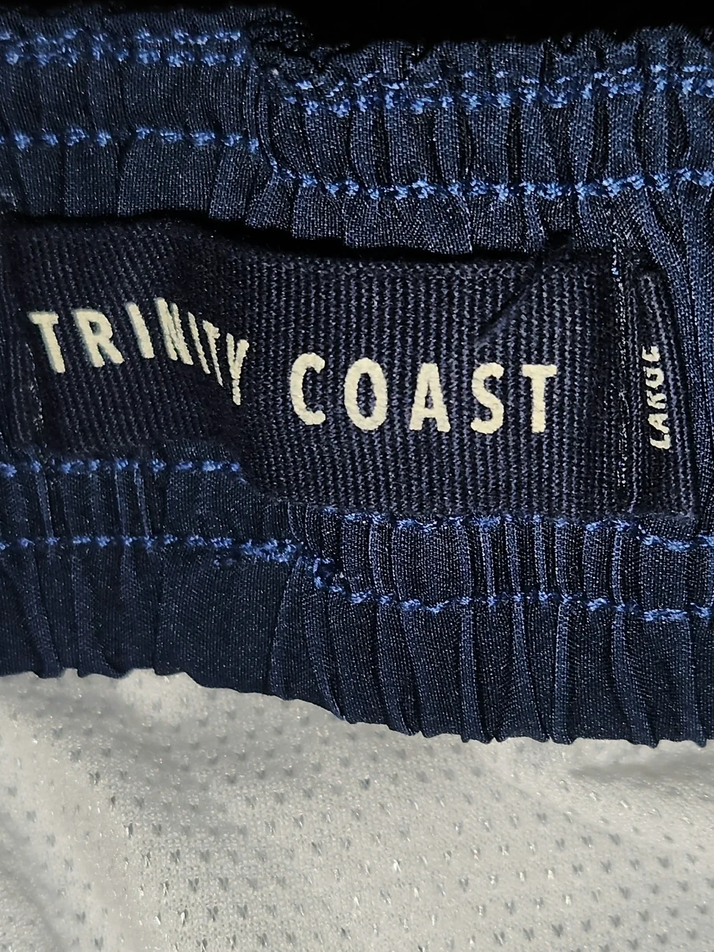 Trinity Coast's Men's Navy and Aqua Striped 9